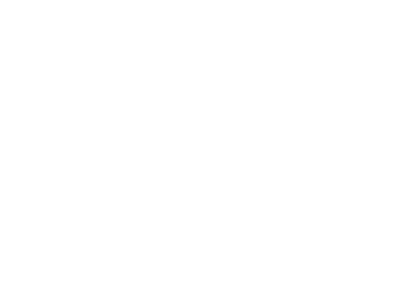 weiße Zeichnung von Sprechblasen mit "Hello" und "Hola"